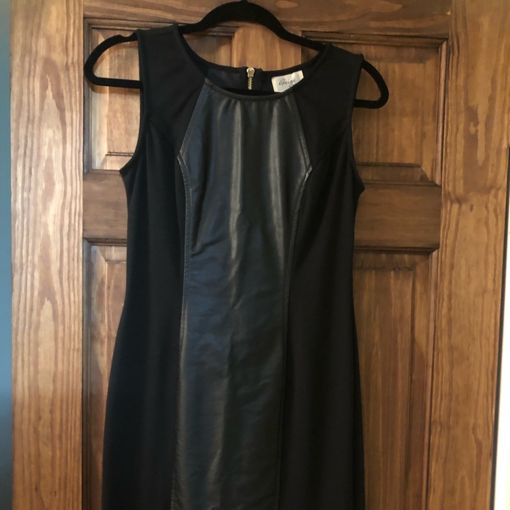 Daytime to nighttime dress